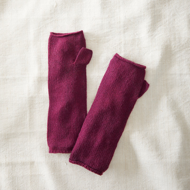 SAGLO Unisex Merino Wristwarmer Fingerless Gloves / Plum Purple